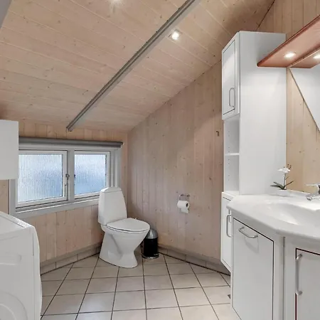 3 Bedroom Cozy In Vakantiehuis *